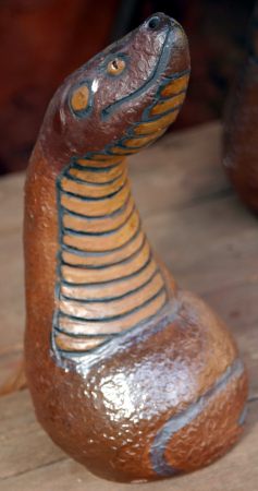 Serpent phallique, art fantastique d'Emmanuel Buchet, potier sculpteur dans le Cher en Berry